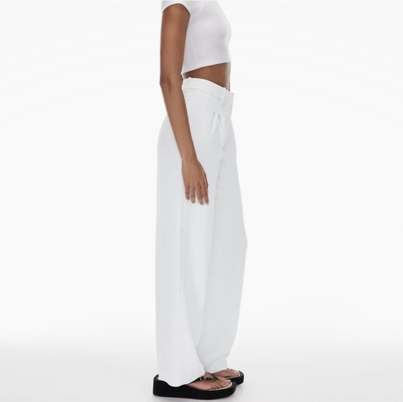 NEW WILFRED Effortless Pants White Pleated Wide Leg Crepe 0 Aritzia - Picture 4 of 15